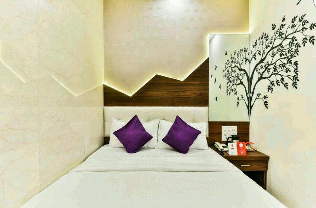 Hotel Palace Residency near Lokmanya Tilak Terminus Mumbai Bagian luar foto