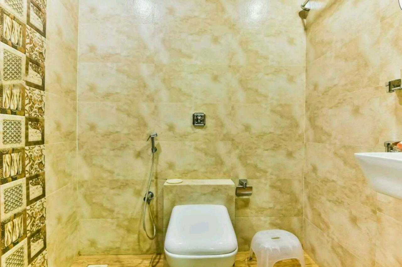 Hotel Palace Residency near Lokmanya Tilak Terminus Mumbai Bagian luar foto