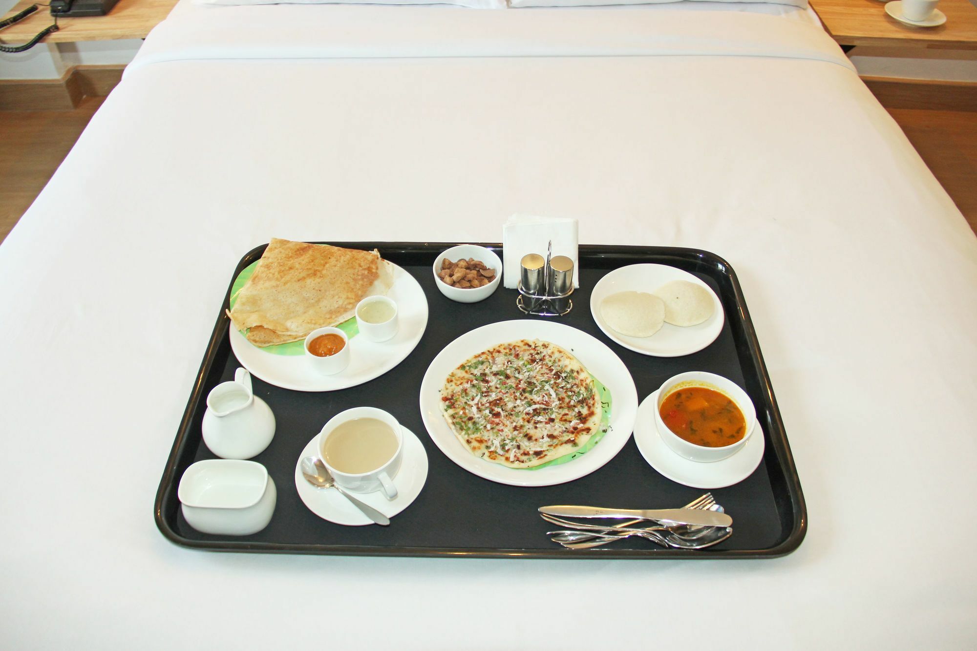 Hotel Palace Residency near Lokmanya Tilak Terminus Mumbai Bagian luar foto