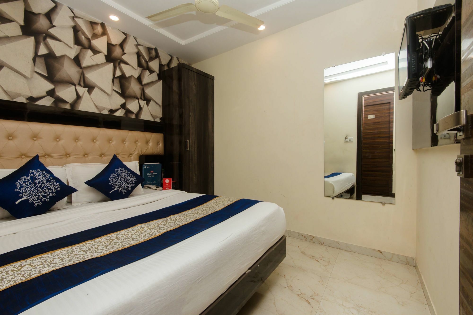 Hotel Palace Residency near Lokmanya Tilak Terminus Mumbai Bagian luar foto